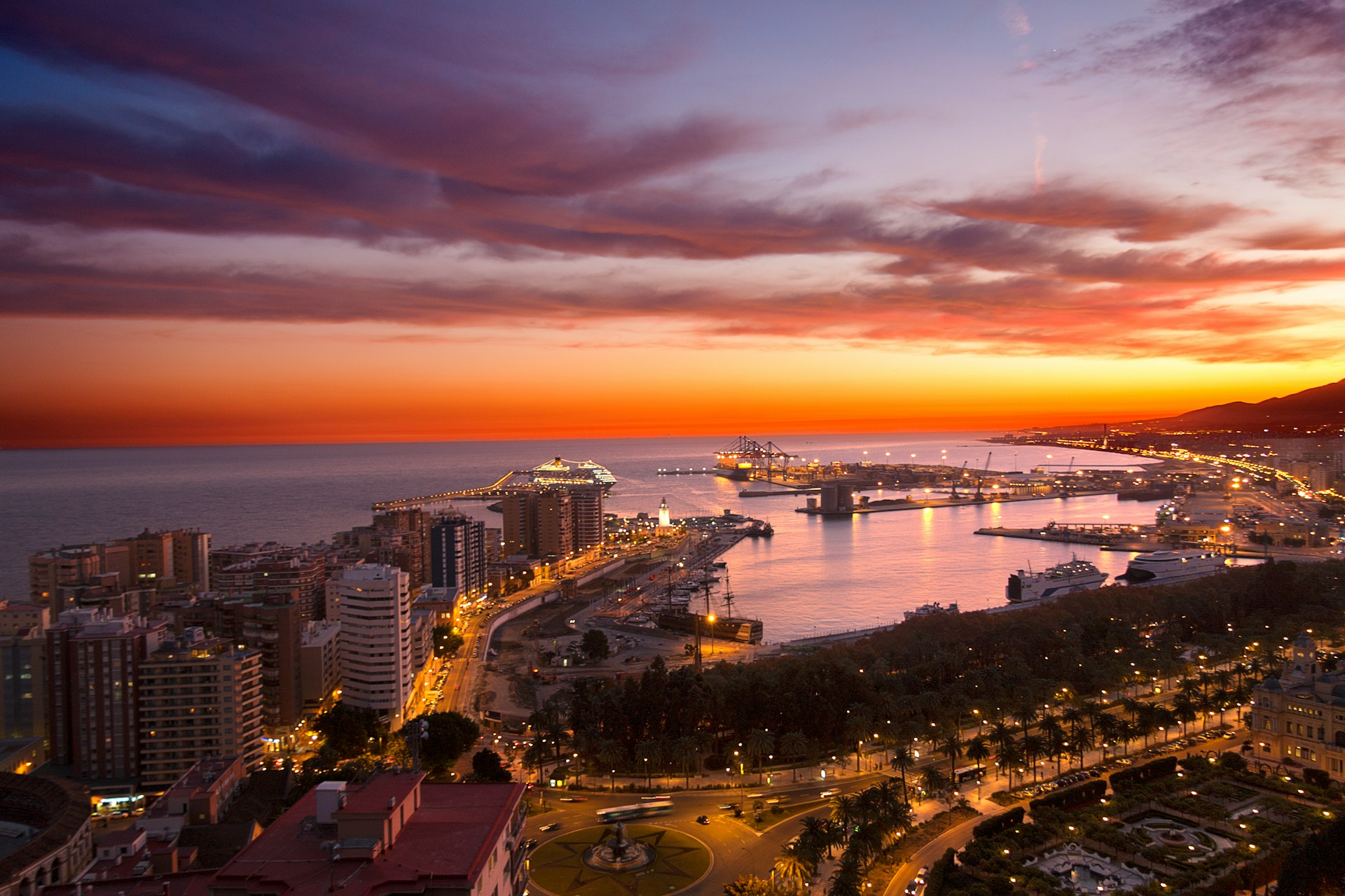 Ariel Sunset Malaga Port by Al Quino via Unsplash